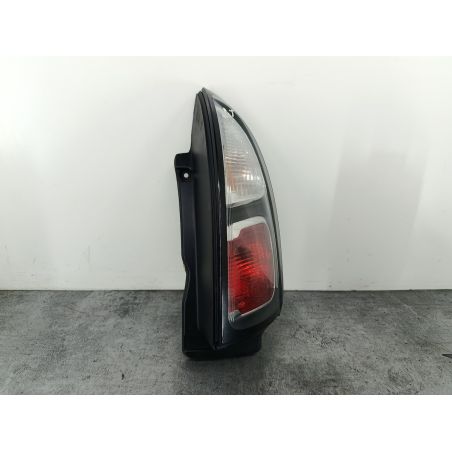 LAMPA TYLNA PRAWA CITROEN C3 PICASSO 1.4 16V 95KM 1.4 16V 2010 9681749180 KTH 95 