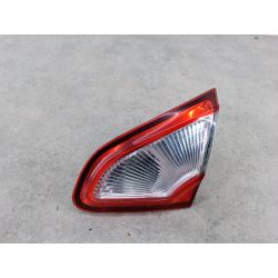 LAMPA TYLNA PRAWA W KLAPE NISSAN QASHQAI I 1.5 DCI 109KM1.5 DCI201189503209 Z111095079                                            