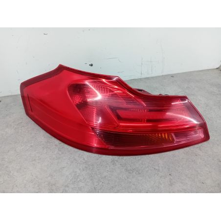 LAMPA TYLNA LEWA OPEL INSIGNIA A 2.0 CDTI 130KM 2.0 CDTI 2010 13226856 495056087 Z22C 130 5087 