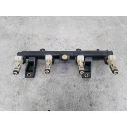 LISTWA WTRYSKOWA BENZYNA PEUGEOT 206 1.4 i 75KM1.4 8V19999628982980C EKQ754879                                            