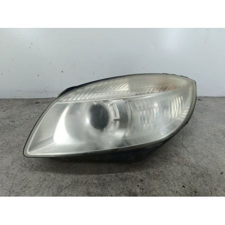 LAMPA PRZÓD LEWA SKODA ROOMSTER 1.6 16V 105KM 1.6 16V 2007 247831-00L HELLA LF9R 105 5081 