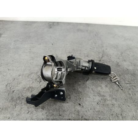 STACYJKA FIAT GRANDE PUNTO 1.4 1.4 8V 2006 51749998  61039100  01098400 77 4796 