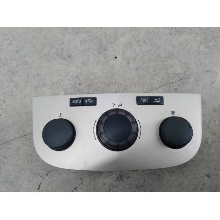 PANEL NAWIEWU OPEL CORSA D 1.2 16V 80KM 1.2 16V 2007 13261831 Z163 80 5106 