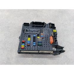 SKRZYNKA BEZPIECZNIKÓW ZEWNĘTRZNA VOLVO XC90 I 2.4 D 163KM2.4 D520058676391 12217799  452-261634916                                            