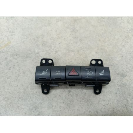 WŁĄCZNIK ŚWIATEŁ AWARYJNYCH DODGE CALIBER 2.0 CRD 2.0 CRD 2007 P04602713AC PBM 140 4800 