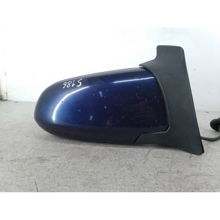 LUSTERKO PRAWE OPEL ZAFIRA A 1.8 16V 125KM 1.8 16V 2001 Z282 125 5186 