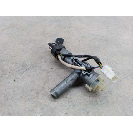 STACYJKA HYUNDAI SANTA FE I 2.0 CRDI 2.0 CRDI 2004 ZA 113 4992 