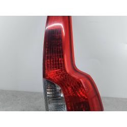LAMPA TYLNA PRAWA VOLVO V50 1.8 125KM1.8 16V200830744542490-461255223                                            