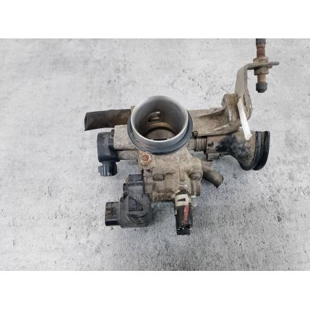 PRZEPUSTNICA TOYOTA YARIS I FL 1.0 16V 2003 22210-0J010 8P4 65 5152 