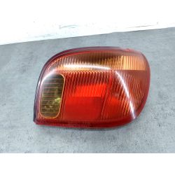 LAMPA TYLNA PRAWA TOYOTA YARIS I FL 1.0 16V200352-0538P4655152                                            