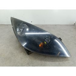 LAMPA PRZÓD PRAWA MITSUBISHI COLT VI 1.5 DI-D 95KM1.5 DI-D20068301B368  0301208224  ALU63955191                                            