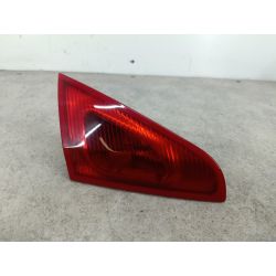 LAMPA TYLNA LEWA W KLAPE MITSUBISHI COLT VI 1.5 DI-D 95KM1.5 DI-D2006MN105623U63955191                                            