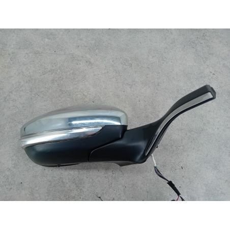 LUSTERKO PRAWE PEUGEOT 2008 I 1.6 E-HDI 92KM 1.6 E-HDI 2013 2326.73.078 92 5199 