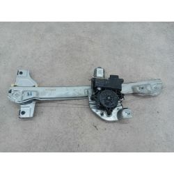 PODNOŚNIK SZYBY PRAWY PRZÓD PEUGEOT 2008 I 1.6 E-HDI 92KM1.6 E-HDI20139673153180EVL925199                                            