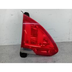 LAMPA TYLNA LEWA W KLAPE PEUGEOT 2008 I 1.6 E-HDI 92KM1.6 E-HDI2013EVL925199                                            