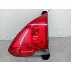 LAMPA TYLNA PRAWA W KLAPE PEUGEOT 2008 I 1.6 E-HDI 92KM1.6 E-HDI2013EVL925199                                            