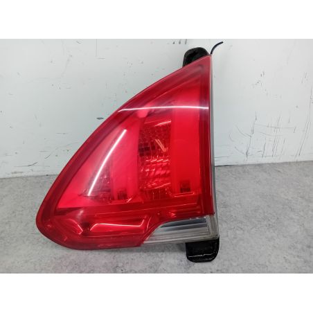LAMPA TYLNA PRAWA W KLAPE PEUGEOT 2008 I 1.6 E-HDI 92KM 1.6 E-HDI 2013 EVL 92 5199 