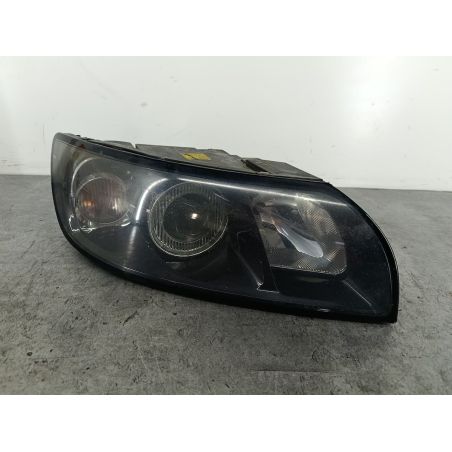 LAMPA PRZÓD PRAWA VOLVO V50 1.6 D 109KM 1.6 D 2005 426-26 109 