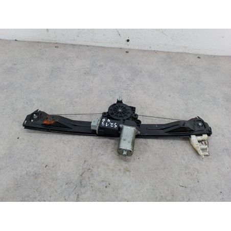 PODNOŚNIK SZYBY PRAWY PRZÓD FIAT BRAVO II 1.9 JTD 120KM 1.9 JTD 2007 51779568 620 120 5213 