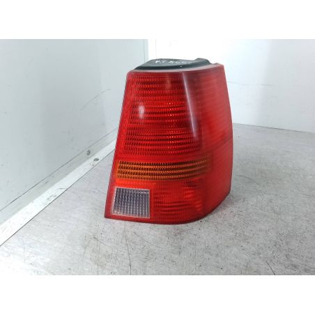 LAMPA TYLNA PRAWA VW GOLF IV 1.4 16V 75KM 1.4 16V 2002 LC9Z 75 5042 
