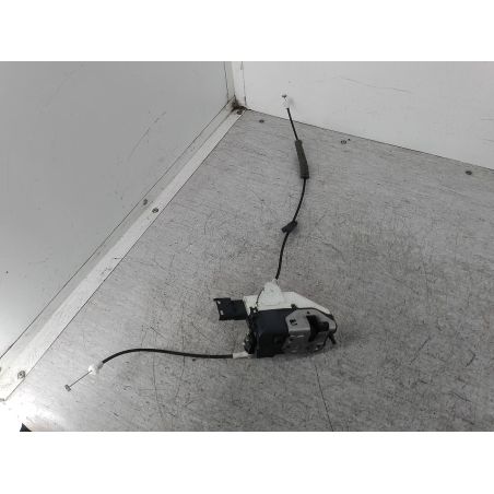 ZAMEK DRZWI PRAWY PRZÓD PEUGEOT 308 I SW