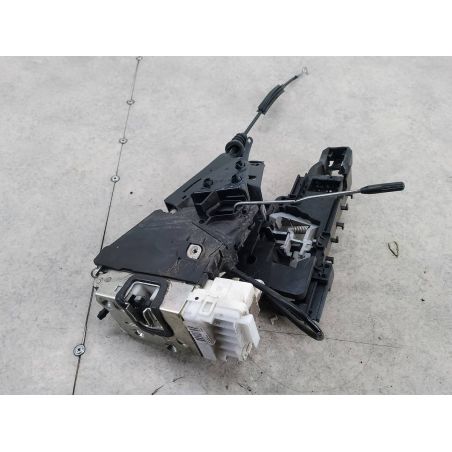 ZAMEK DRZWI PRAWY TYŁ MERCEDES-BENZ KLASA A W169 1.5 95KM 1.5 8V A160 2010 1697302235 761 95 5077 