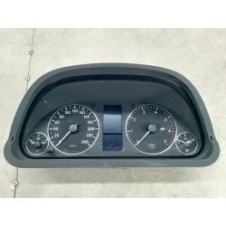 LICZNIK MERCEDES-BENZ KLASA A W169 1.5 95KM1.5 8V A1602010A1694400211 BOSCH761955077                                            