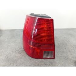 LAMPA TYLNA LEWA VW BORA 1.6 16V 105KM1.6 16V20031J9945075ML0411055200                                            