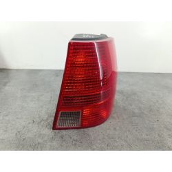 LAMPA TYLNA PRAWA VW BORA 1.6 16V 105KM1.6 16V20031J9945075ML0411055200                                            