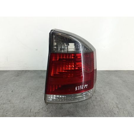 LAMPA TYLNA PRAWA OPEL VECTRA C 1.8 16V 122KM 1.8 16V 2003 13157647 Z163 122 5338 