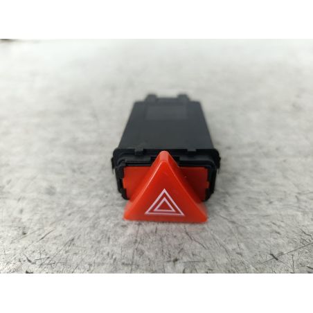 WŁĄCZNIK ŚWIATEŁ AWARYJNYCH AUDI A3 8L 1.9 TDI 110KM 1.9 TDI 2000 K03W074AKN AKUSAN LZ9W 110 4365 