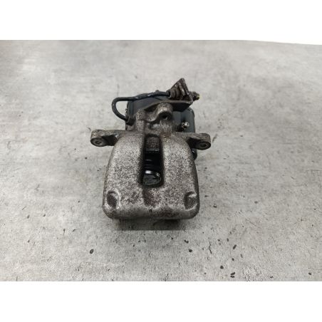 ZACISK HAMULCOWY LEWY TYŁ VW PASSAT B6 1.6 FSI 116KM 1.6 FSI 2005 LA7W 116 5420 