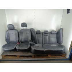 FOTELE KOMPLET SKÓRA MITSUBISHI LANCER IX 1.8 143KM1.8 16V2008X42A1435366                                            