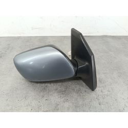 LUSTERKO PRAWE TOYOTA COROLLA IX E12 1.4 16V VVT-I 97KM1.4 VVT-I2002E110154408Q3975259                                            