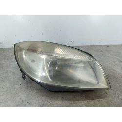 LAMPA PRZÓD PRAWA SKODA ROOMSTER 1.4 16V 85KM1.4 16V2007247832-00R HELLALF9R855395                                            