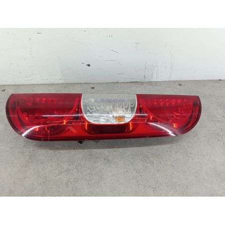 LAMPA TYLNA PRAWA FIAT DOBLO I FL 1.9 JTD 2008 51755144 20110383  20110999  MAKO 105 4606 