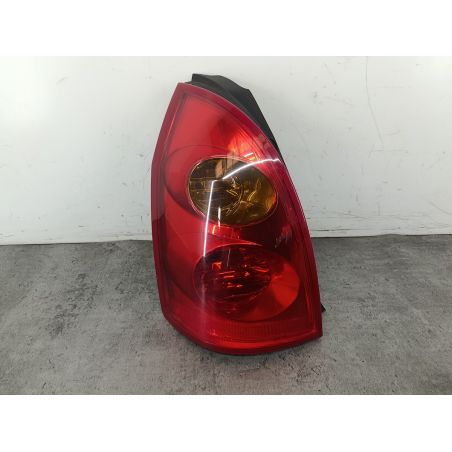LAMPA TYLNA LEWA NISSAN PRIMERA III P12 1.9 DCI 120KM 1.9 DCI 2003 VALEO KY5 120 5311 