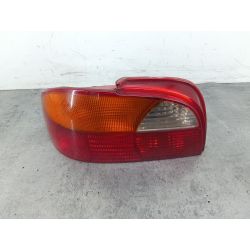 LAMPA TYLNA LEWA TOYOTA AVENSIS I T22 1.6 110KM1.6 16V1999VALEO6Q21105234                                            