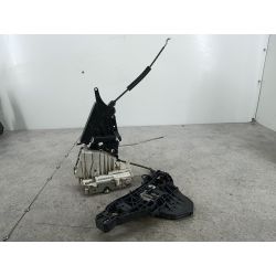 ZAMEK DRZWI LEWY PRZÓD MERCEDES-BENZ KLASA A W169 2.0 CDI 140KM2.0 CDI A20020051697202535 A16976009347611405364                                            