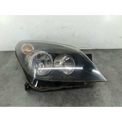 LAMPA PRZÓD PRAWA OPEL ASTRA H 1.7 CDTI 100KM1.7 CDTI200593178636 1EG270370-22  HELLAZ20Z1005050                                            