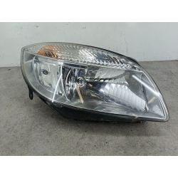 LAMPA PRZÓD PRAWA SKODA FABIA II 1.4 16V 85KM1.4 16V2008LA7W855369                                            