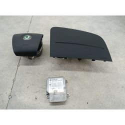 ZESTAW PODUSZEK AIRBAG SKODA ROOMSTER 1.6 16V 105KM1.6 16V20071C0909605K 5J1880202A 5J0880201D LF8J1055222                                            