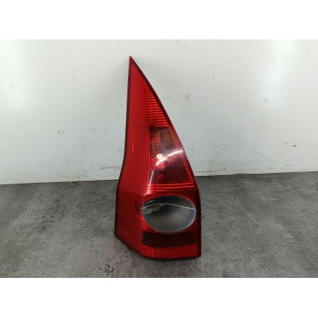 LAMPA TYLNA LEWA RENAULT MEGANE II 2.0 16V 134KM 2.0 16V 2004 8200142684 TEA19 134 5101 