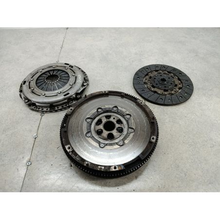 KOŁO DWUMASOWE KOMPLETNE SEAT ALTEA 2.0 TDI 140KM 2.0 TDI 2004 3082000396 2294000113 SACHS LS7N 140 5300 