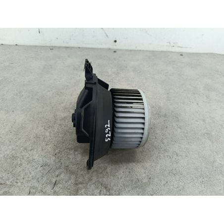 WENTYLATOR NAWIEWU, DMUCHAWA FIAT GRANDE PUNTO 1.4 1.4 8V 2007 5D33.301.0.0 5D31.301.0.0   589/A 77 5292 