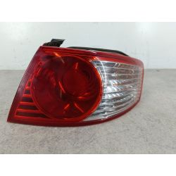 LAMPA TYLNA PRAWA KIA OPIRUS 3.5 V6 203KM3.5 V62004EB2035009                                            