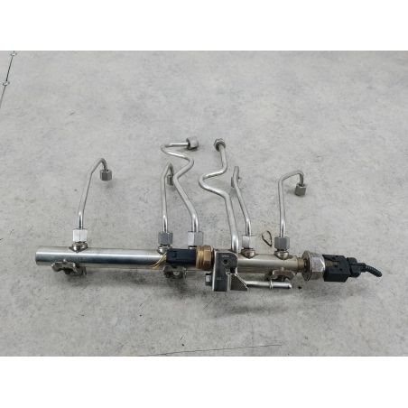 LISTWA WTRYSKOWA BENZYNA BMW 1 E81 FL 2.0 16V 116i 2009 7537319 475 122 5051 