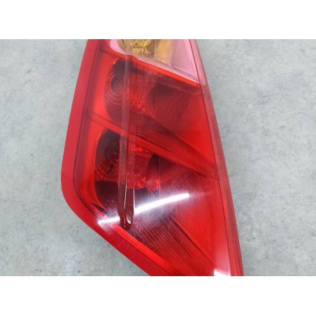 LAMPA TYLNA LEWA FIAT GRANDE PUNTO 1.4 16V 1.4 16V 2007 51701589 27460102  AL 133/B 95 5293 