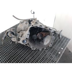 SKRZYNIA BIEGÓW MANUALNA 5 TOYOTA YARIS I FL 1.3 16V20041D2865107                                            