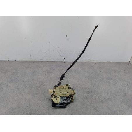 ZAMEK DRZWI LEWY PRZÓD VW PASSAT B6 2.0 TDI 140KM 2.0 TDI 2006 3C1837015A LC8Z 140 5133 